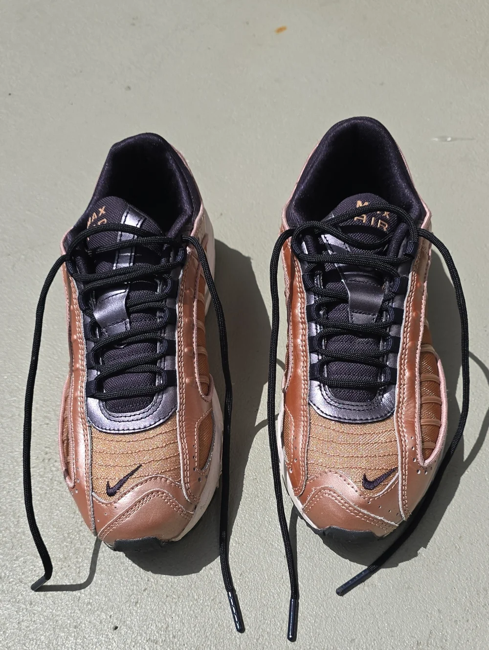Nike Air Max Tailwind 4 Metallic Rose Gold